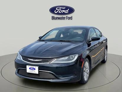 2016 Chrysler 200 LX
