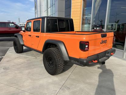 2025 Jeep Gladiator - View 3