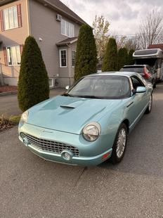 2002 Ford::Thunderbird