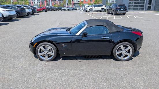2006 Pontiac Solstice - View 3