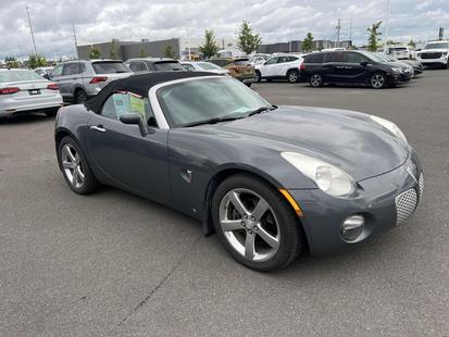 2008 Pontiac Solstice - View 3