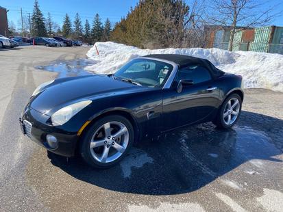 2008 Pontiac Solstice - View 2