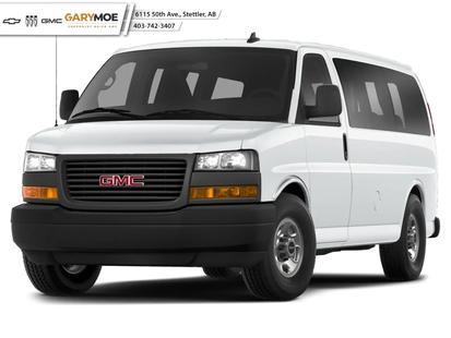 2025 GMC Savana Passenger LT