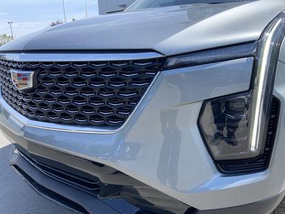 2025 Cadillac XT4 - View 3