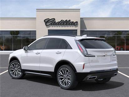 2025 Cadillac XT4 - View 3