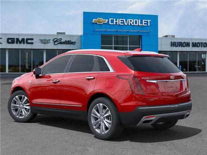 2025 Cadillac XT5 - View 3