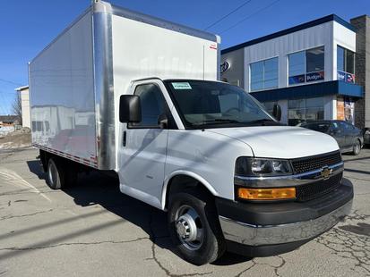 2023 Express 3500 Van 177"
