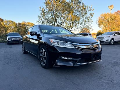 2016 Honda Accord EX - Image 2