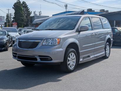 2013 Chrysler Town%20&%20Country 4dr Wgn Touring