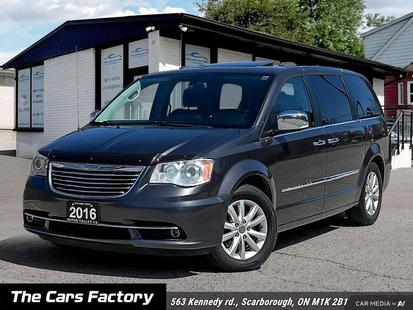 2016 Chrysler Town & Country