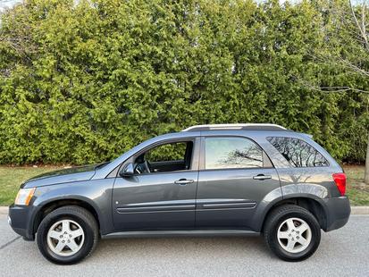 2009 Pontiac Torrent - View 4