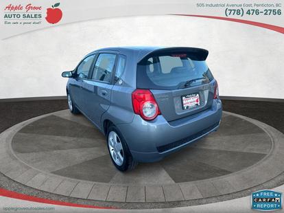 Car image 5