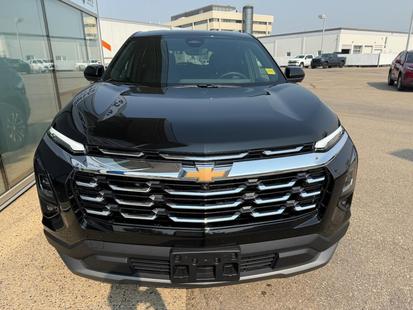 2025 Chevrolet Equinox - View 2
