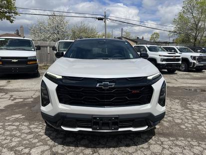 2025 Chevrolet Equinox - View 2