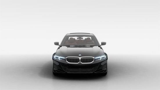 2026 BMW 3 Series - View 3