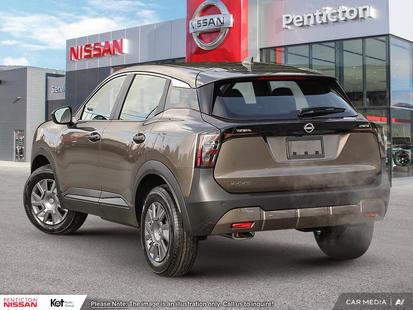 2025 Nissan Kicks - View 4