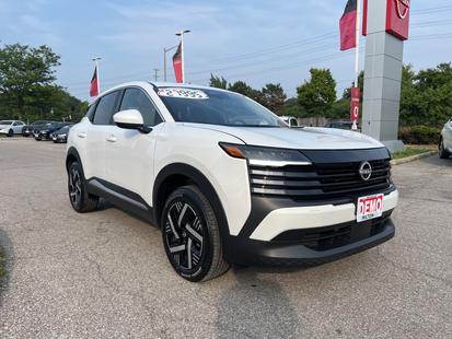 2025 Nissan Kicks - View 4