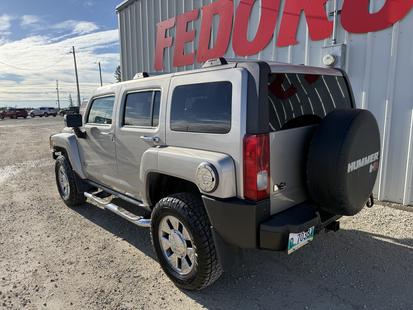 2008 Hummer H3 - View 2