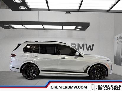 2026 BMW X7 - View 3