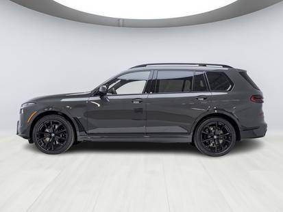 2025 BMW X7 - View 3
