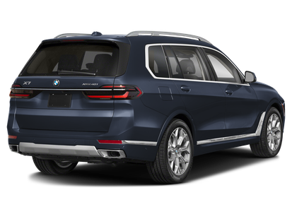 2026 BMW X7 - View 3