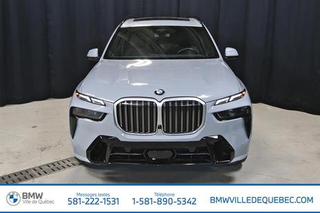 2025 BMW X7 - View 3