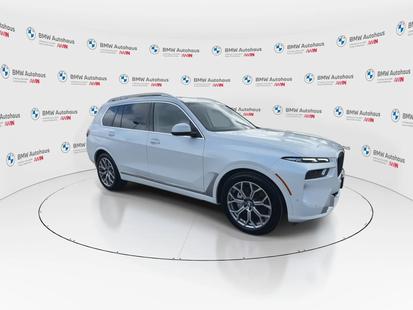 2025 BMW X7 - View 4