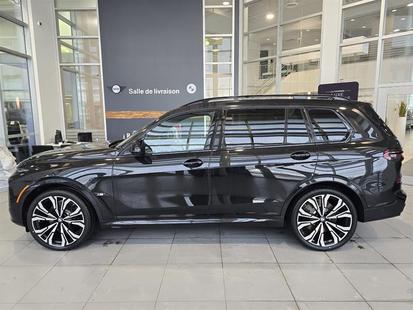 2025 BMW X7 - View 2
