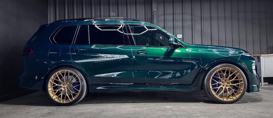 2025 BMW X7 - View 3
