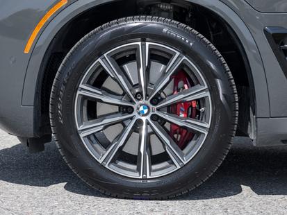 2026 BMW X5 - View 4