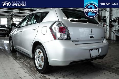 2009 Pontiac Vibe - View 4