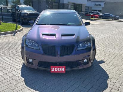 2009 Pontiac G8 - View 2