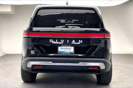 2023 Rivian R1S - View 4