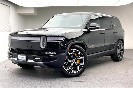 2023 Rivian R1S