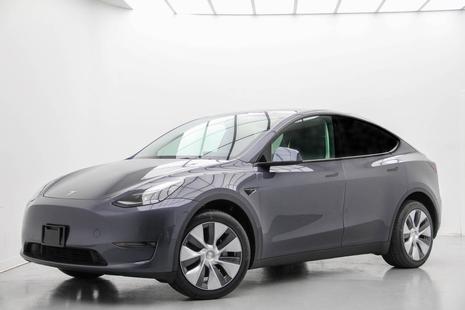 2022 Tesla Model Y Long Range 7 Seater
