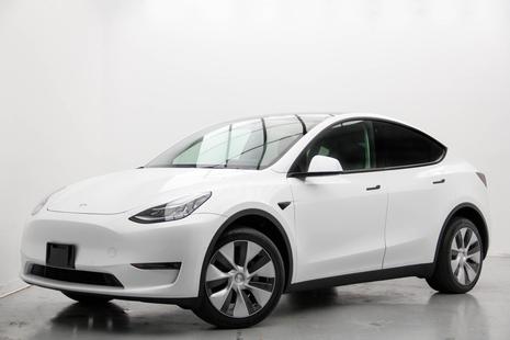 2022 Tesla Model Y Long Range