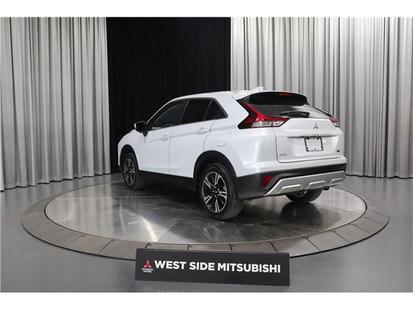 2025 Mitsubishi Eclipse Cross - View 4