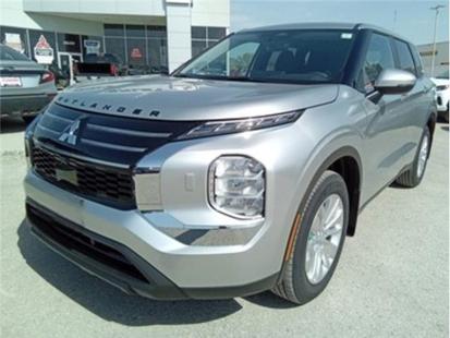 2025 Mitsubishi Outlander - View 2