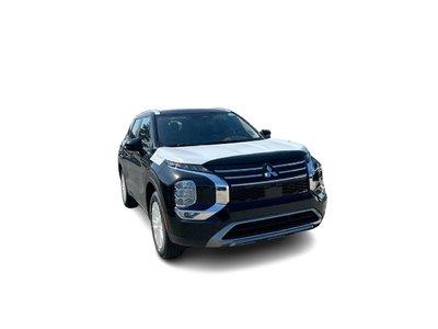 2025 Mitsubishi Outlander - View 3