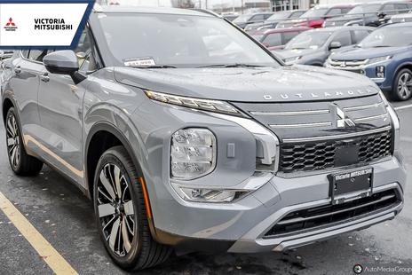 2025 Mitsubishi Outlander - View 3