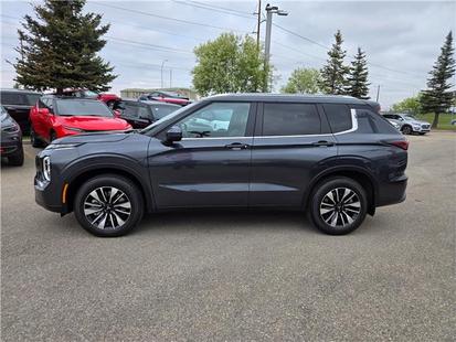 2025 Mitsubishi Outlander - View 4
