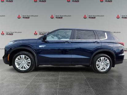 2025 Mitsubishi Outlander PHEV - View 2