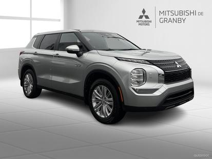 2025 Mitsubishi Outlander PHEV - View 2