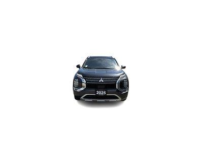 2025 Mitsubishi Outlander PHEV - View 4
