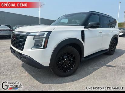 2025 Nissan Armada PRO-4X BLANC AVEC TOIT NOIR ***6400KM***