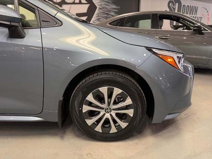 2025 Toyota Corolla Hybrid - View 4