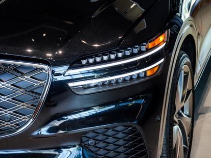 2026 GENESIS GV70 - View 4