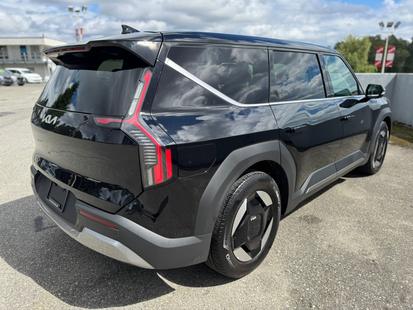 2026 Kia EV9 - View 4