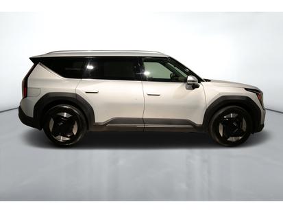 2024 Kia Ev9 - View 2