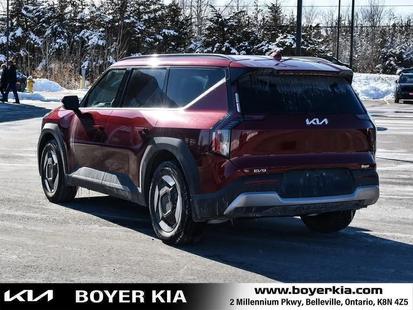 2024 Kia Ev9 - View 4